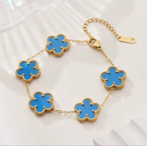 Lucky Me Clover leaf Bracelet